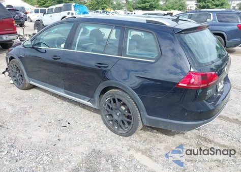 2017 Volkswagen Golf Alltrack Tsi S/Tsi Se z USA, uszkodzony, nr VIN 3VWM17AU8HM542087